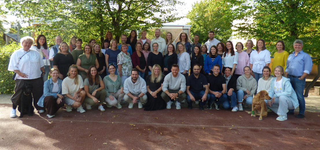 Kollegiumsfoto 25 26